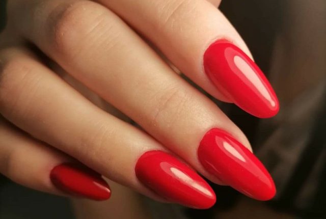 manicure hybryda Warszawa Wola Rozczochrany Harry